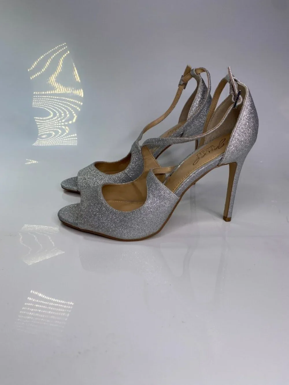 Jewel Badgley Mischka Women's Silver Glitter Double Strap Peep Toe Heel Sz 9